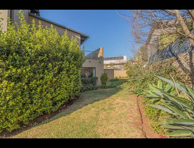 3 BEDROOM PROPERTY TO RENT IN MIDSTREAM ESTATE